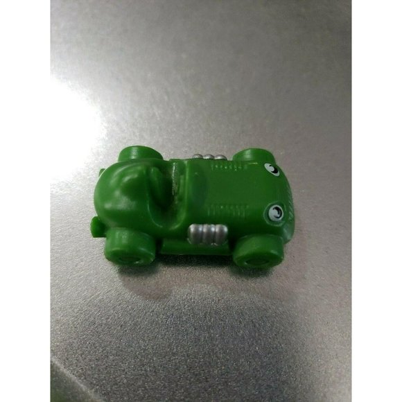 Hasbro 2013 Monopoly Junior Replacement Game Part Piece Token Green Race Car - Picture 2 of 7